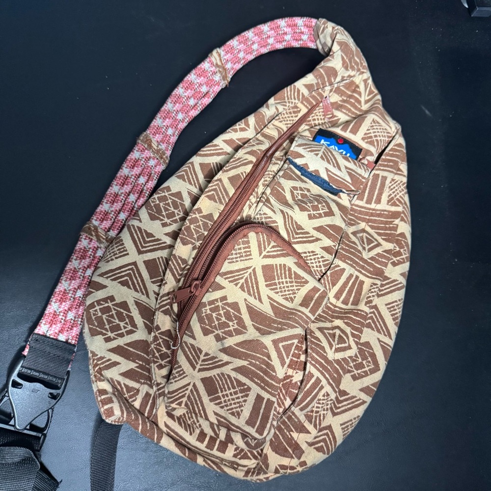 Kavu Rope Sling Bag Aztec Print Brown/Tan